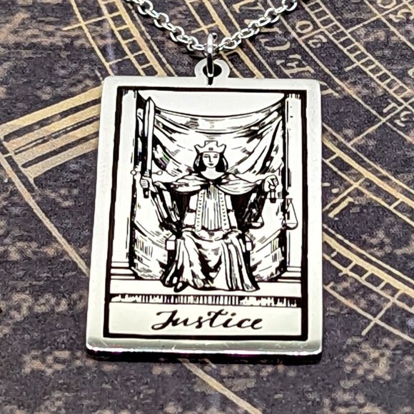 Baroque Vintage Jewelry - Justice Tarot Card Silver Necklace